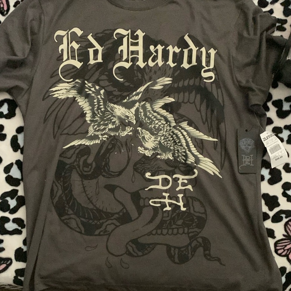 Ed Hardy Dark Gray T-Shirt with Bold Graphic